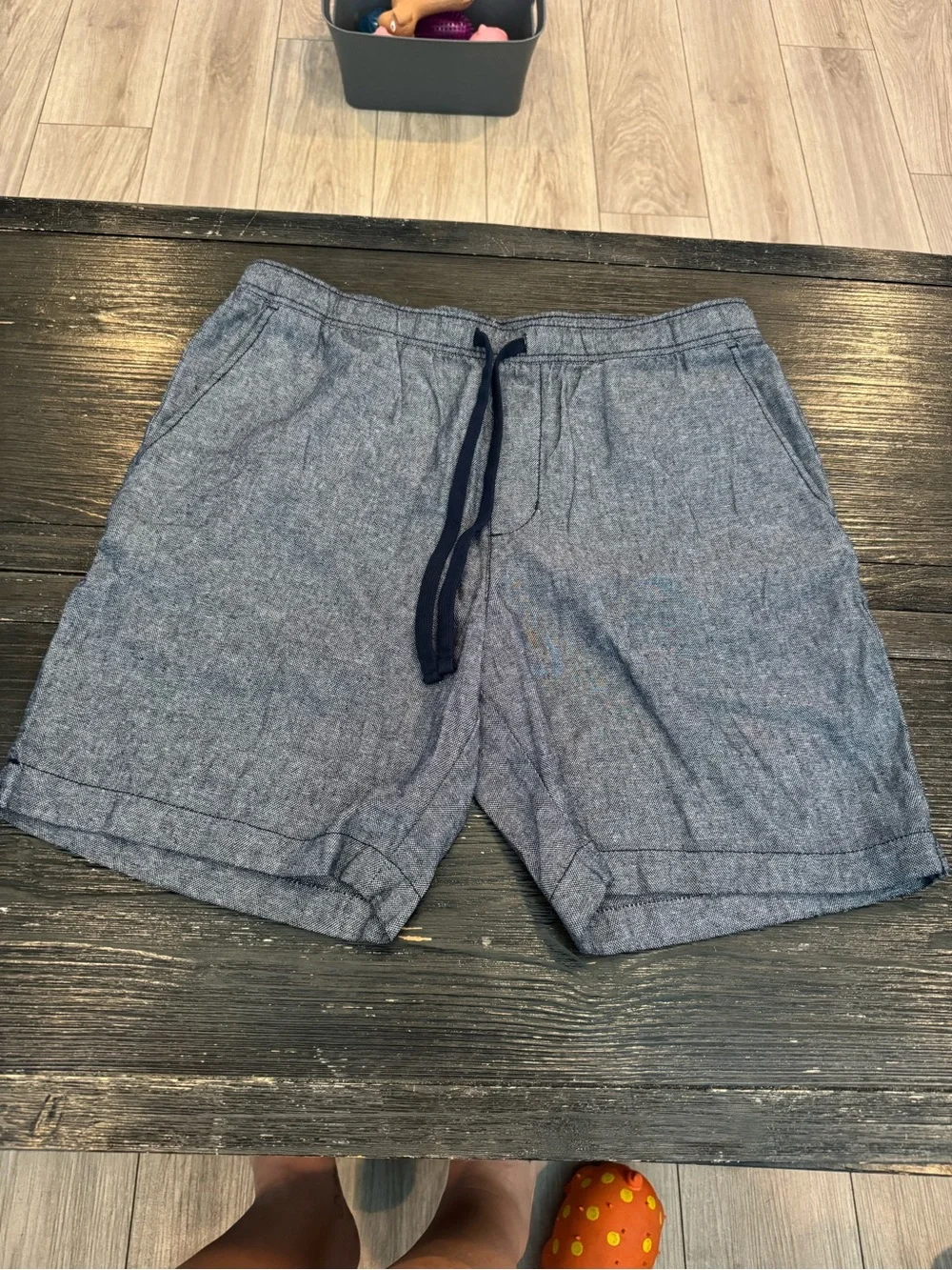 Banana Republic M Tall NWT Gray/Navy drawstring shorts